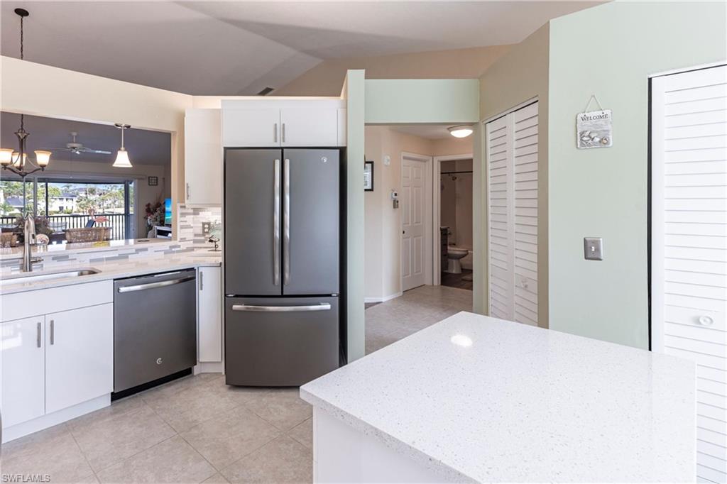 940 Woodshire Ln # M10 Property Photo 2