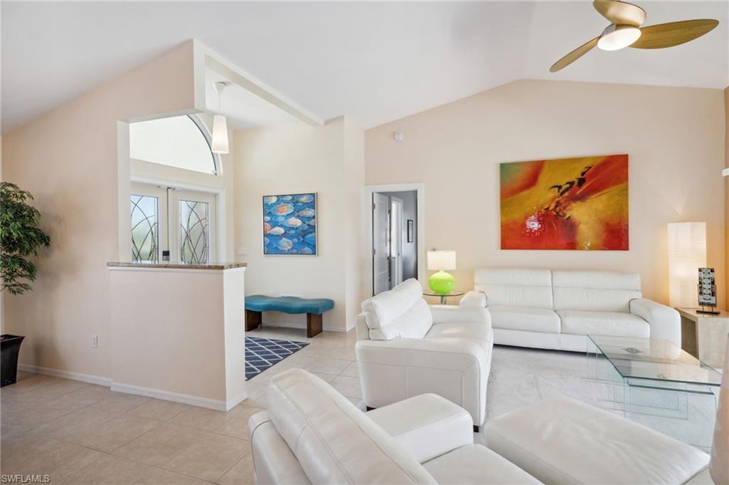 2122 Sw 51st St Property Photo 5