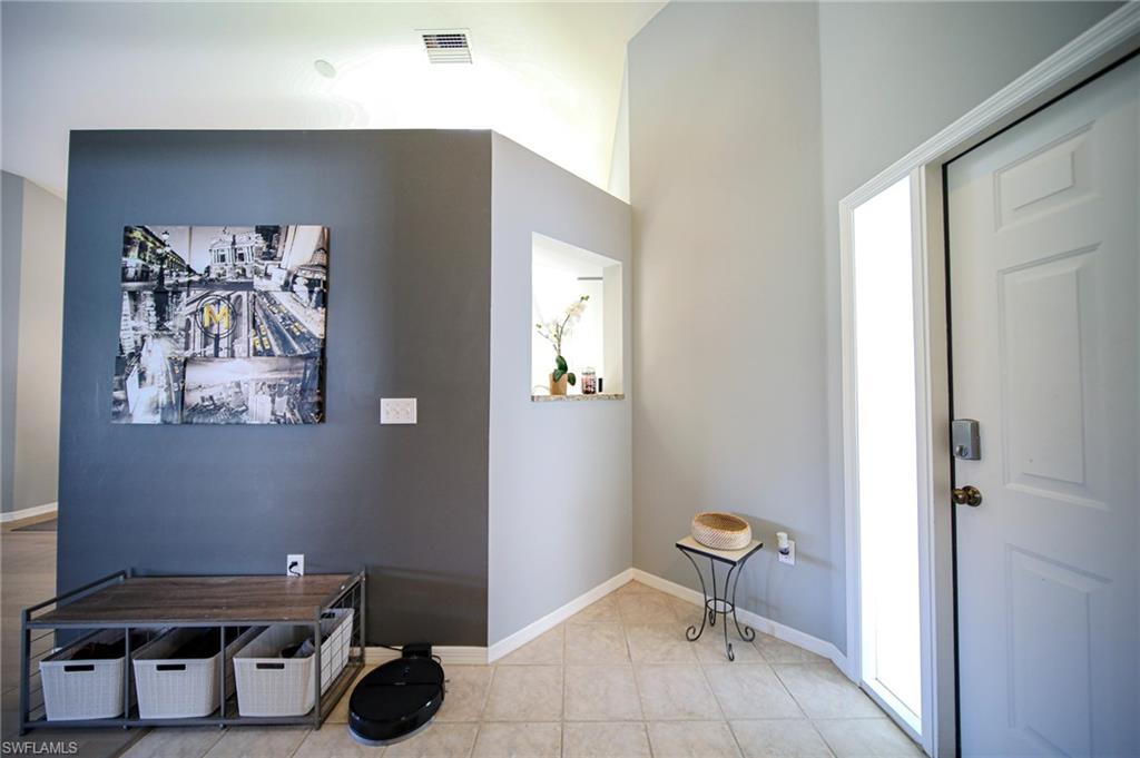 25431 Fairway Dunes Ct Property Photo 2