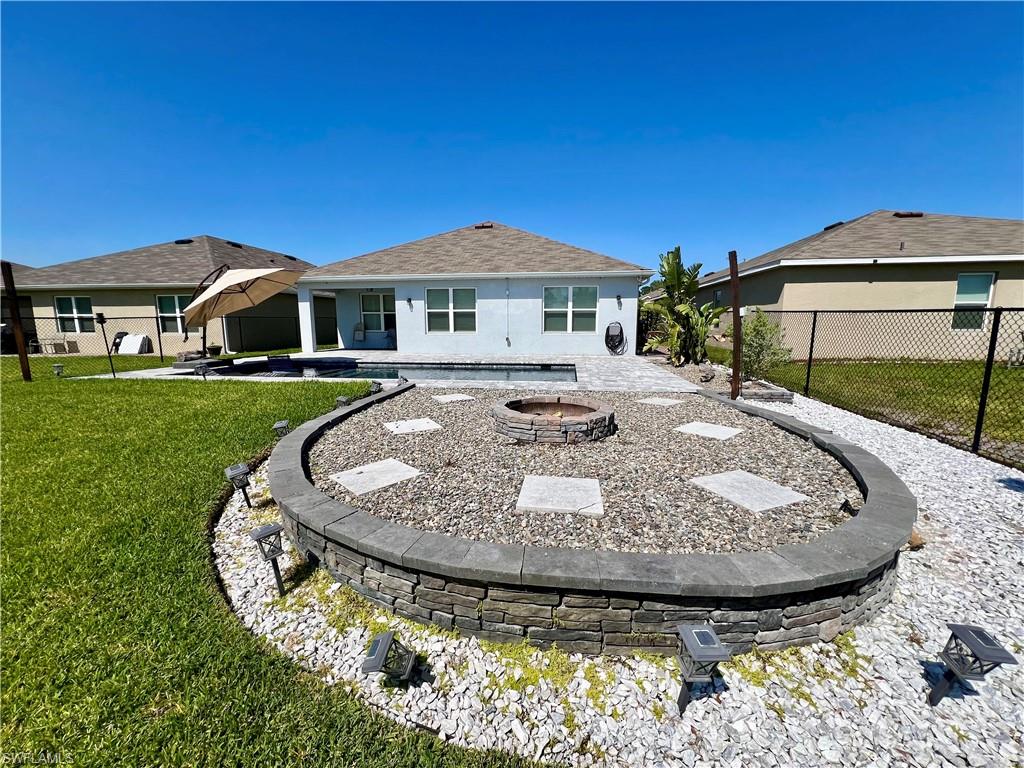 10293 Silver Pond Ln Property Photo 9