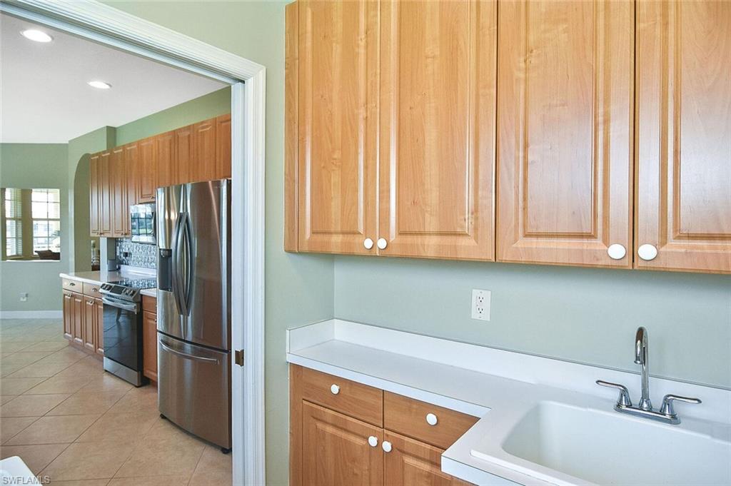 5600 Chelsey Ln # 201 Property Photo 14