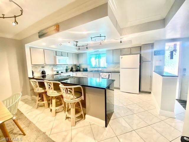 4575 Trawler Ct # 106 Property Photo 3