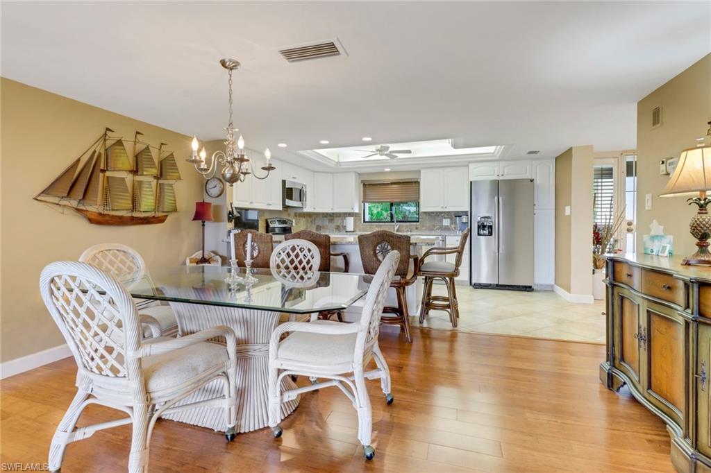 4811 S Landings Dr # 202 Property Photo 3