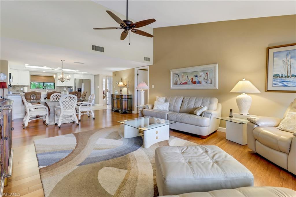 4811 S Landings Dr # 202 Property Photo 6