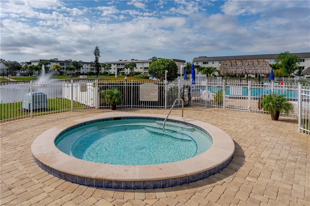 1014 Manatee Rd # F102 Property Photo 25