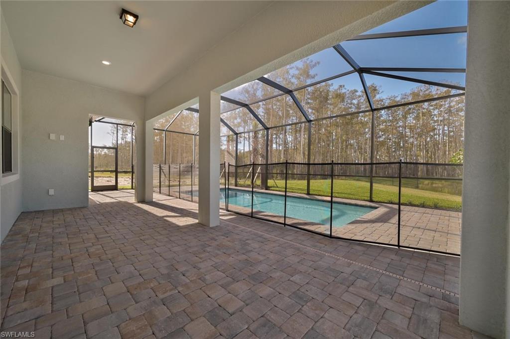 19292 Aqua Shore Dr Property Photo 4