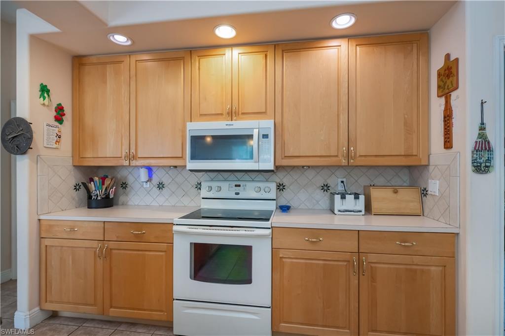 1216 Sw 54th Ln Property Photo 13
