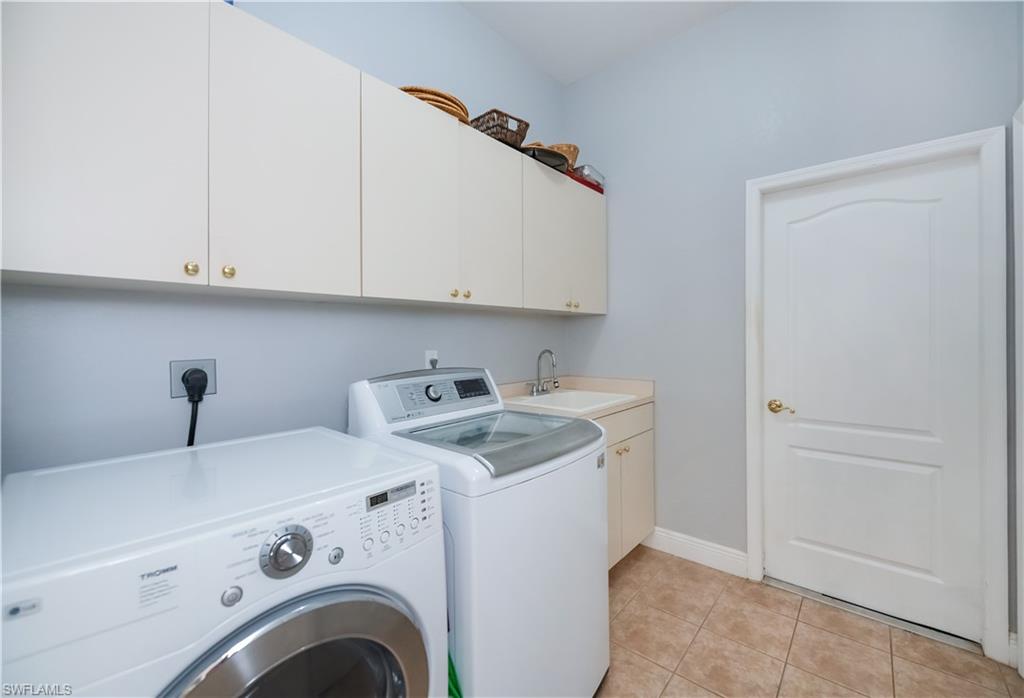 1216 Sw 54th Ln Property Photo 21