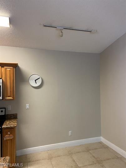 2214 Arbour Walk Cir # 2023 Property Photo 9