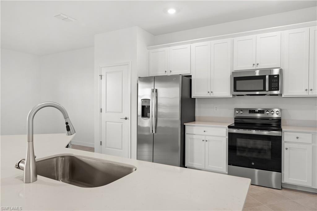 9317 Aqua Overlook Ct Property Photo 25
