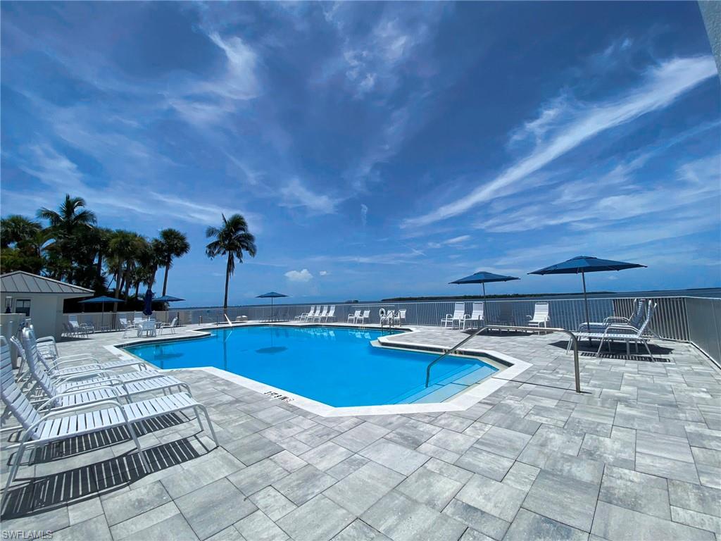 17170 Harbour Point Dr 734 Property Photo 27