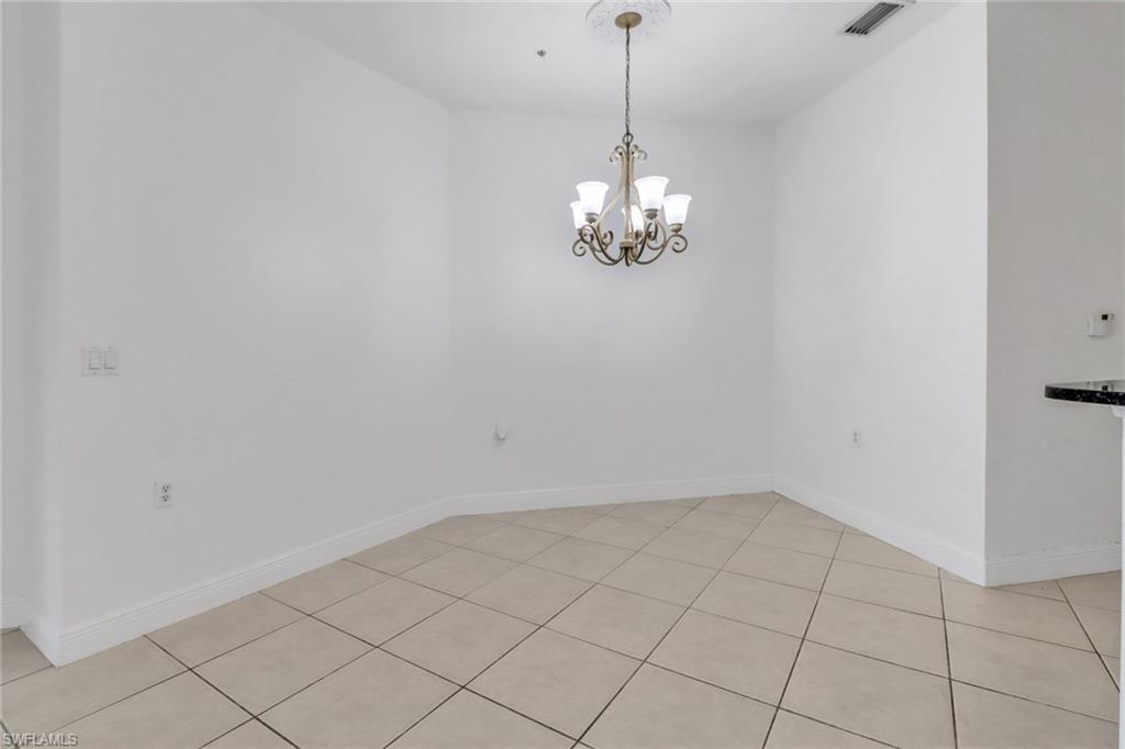 1370 Sweetwater Cv # 101 Property Photo 10