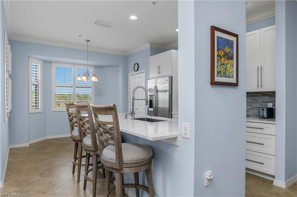 9719 Acqua Ct # 241 Property Photo 5