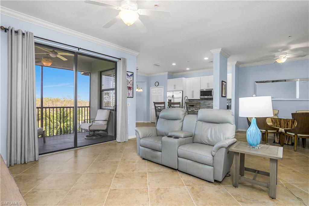 9719 Acqua Ct # 241 Property Photo 14
