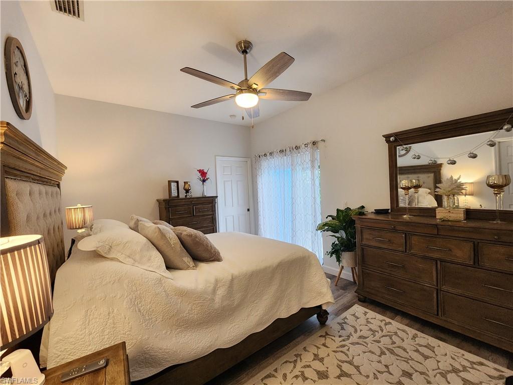 10700 Aqua Surf Ct Property Photo 15