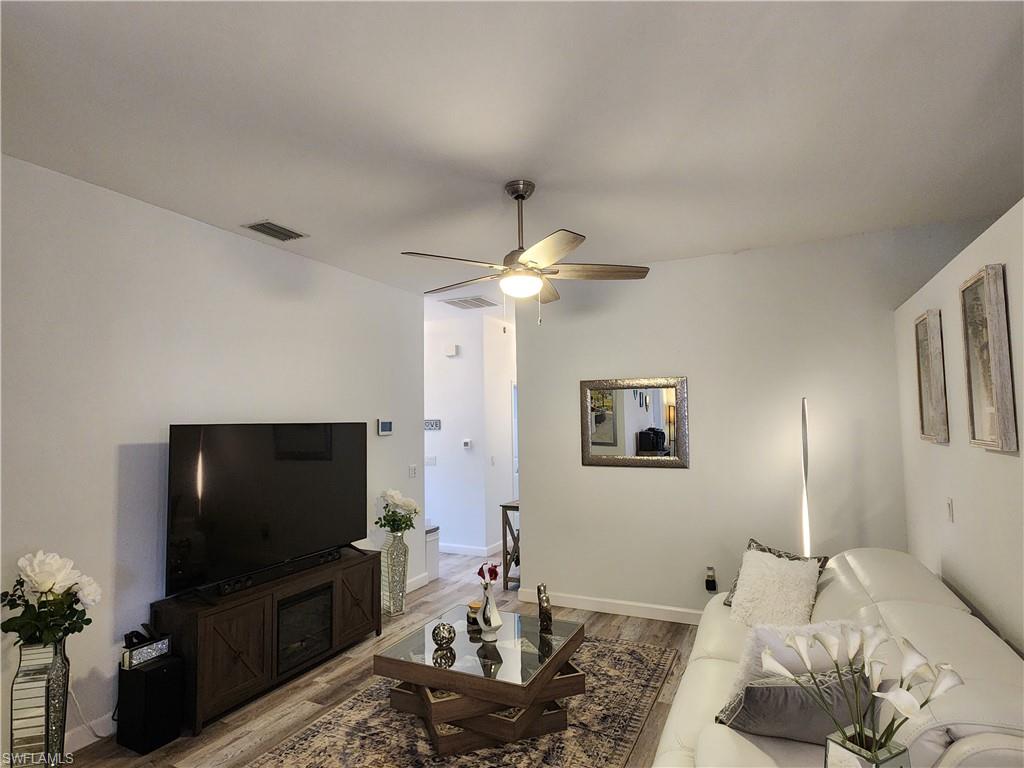 10700 Aqua Surf Ct Property Photo 19