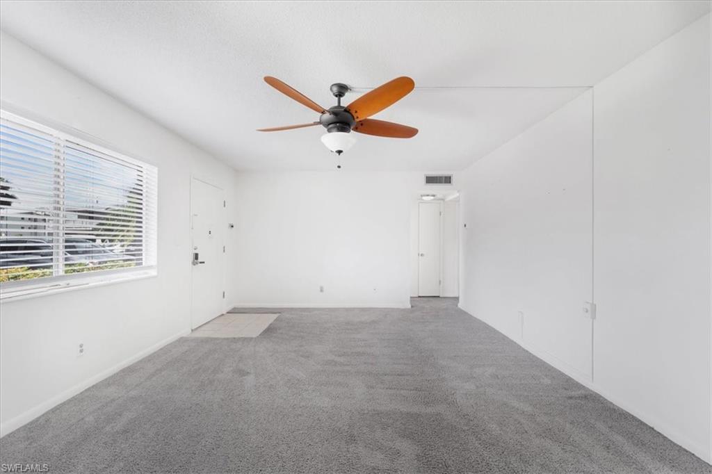 339 Joel Blvd # 121 Property Photo 6