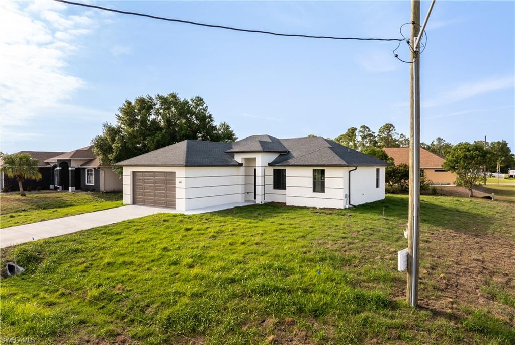 5327 Beauty St Property Photo 3