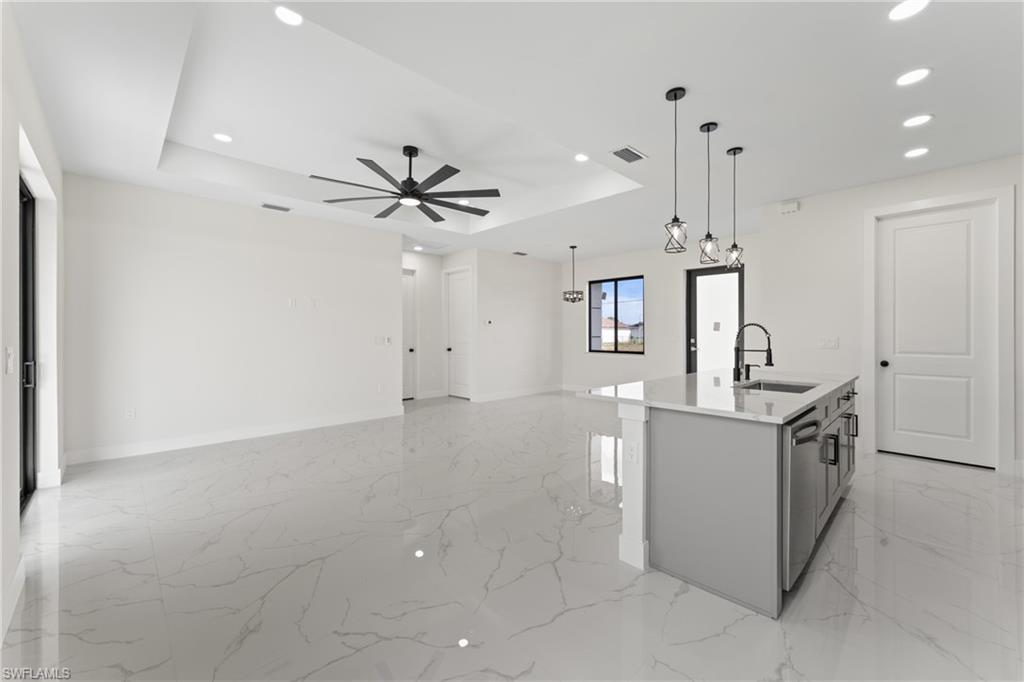 5327 Beauty St Property Photo 15