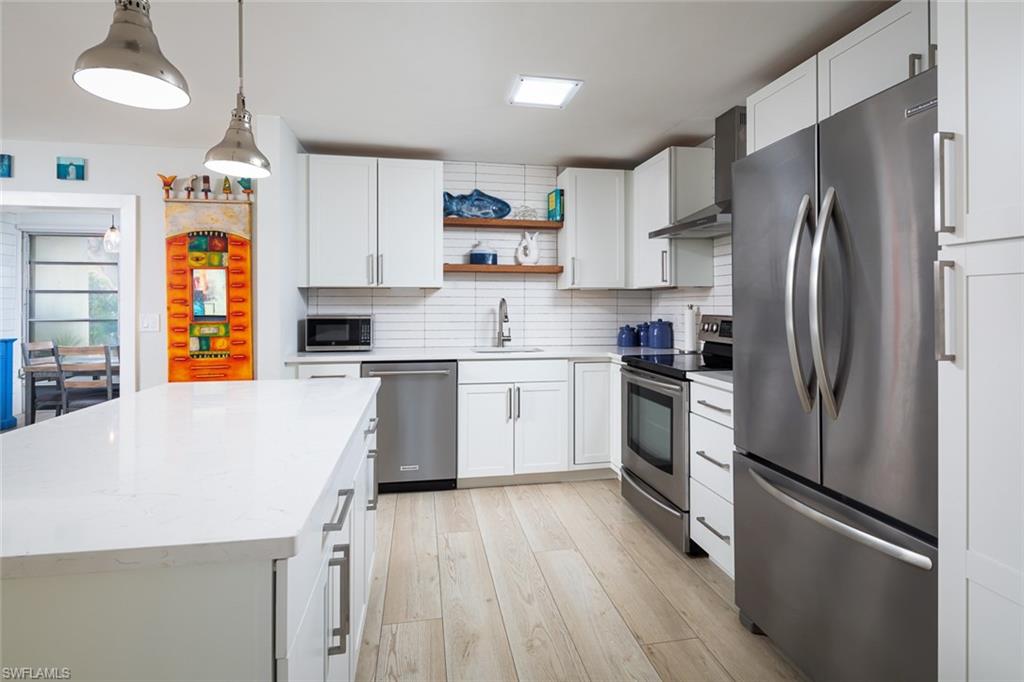 4171 Lakewood Blvd # 25 Property Photo 3