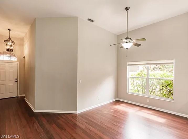 7625 Citrus Hill Ln Property Photo 5