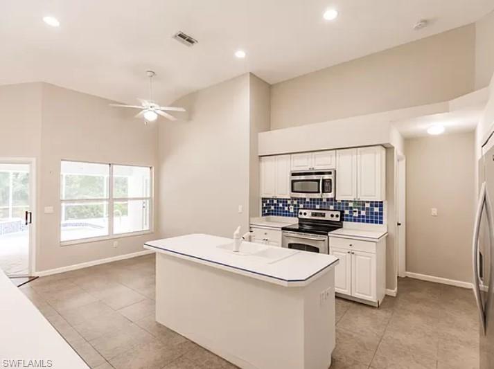 7625 Citrus Hill Ln Property Photo 13