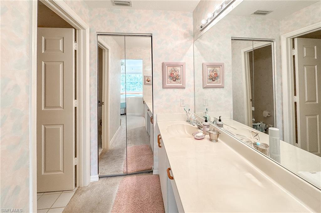 888 Woodshire Ln # L8 Property Photo 22