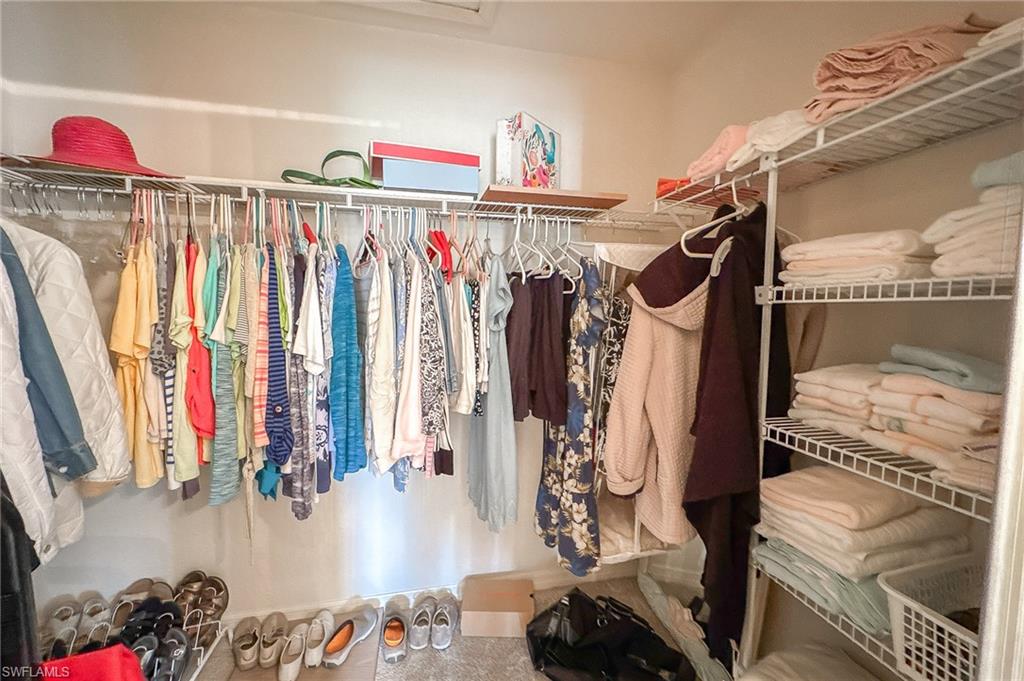 888 Woodshire Ln # L8 Property Photo 23