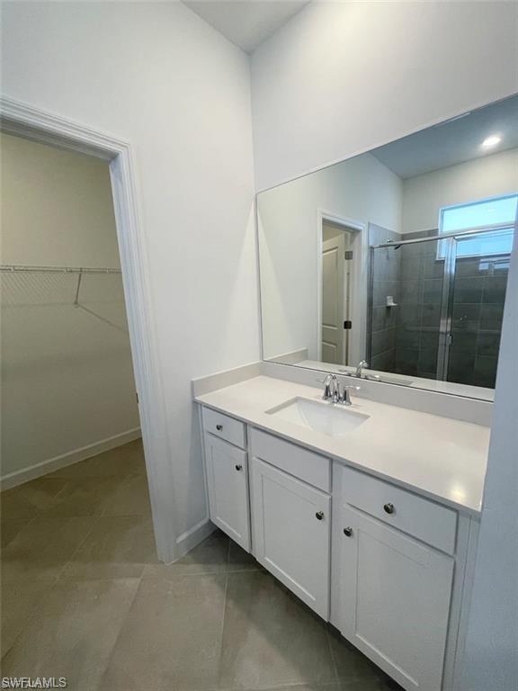 20699 Hazelnut Ct Property Photo 12