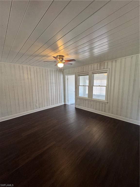 2107 Franklin St Property Photo 5
