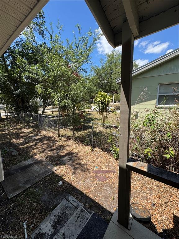 2107 Franklin St Property Photo 12