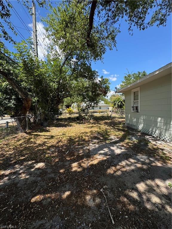 2107 Franklin St Property Photo 13