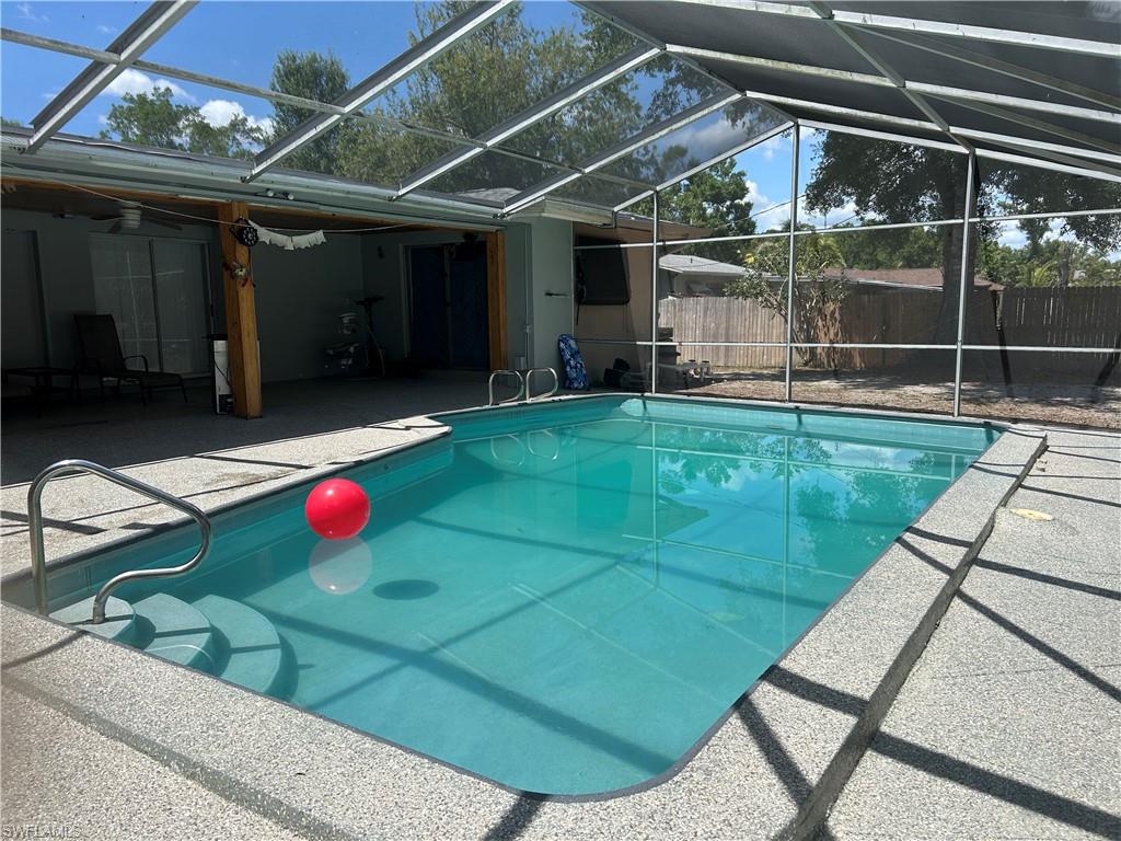187 Louise St Property Photo 5