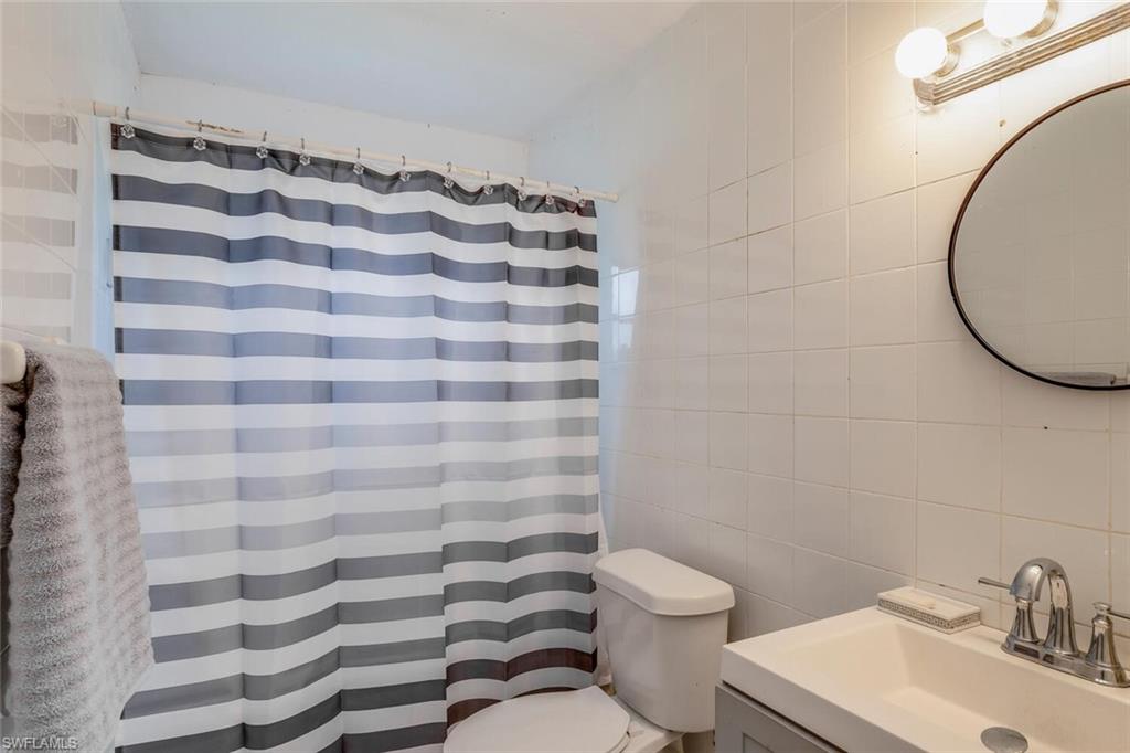 55 2nd St Property Photo 9