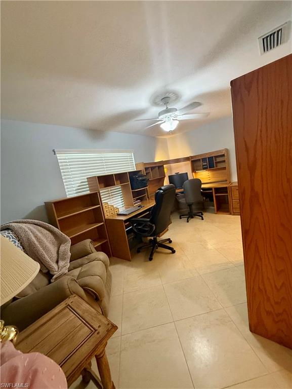 4802 Lakewood Blvd Property Photo 9