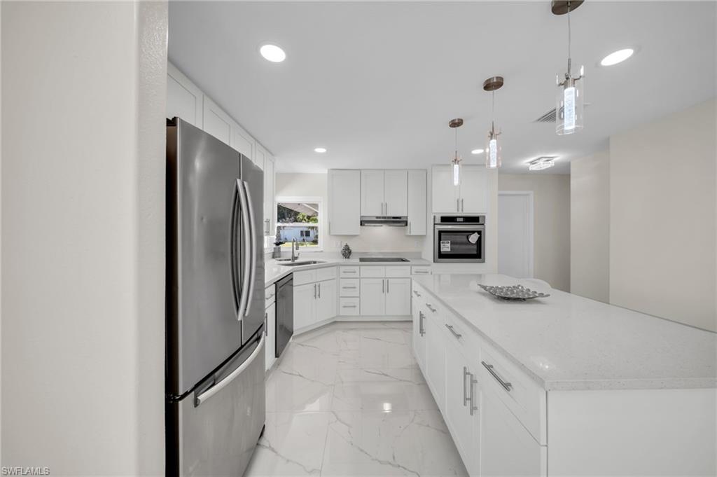 2106 E Tobago Cir Property Photo 16