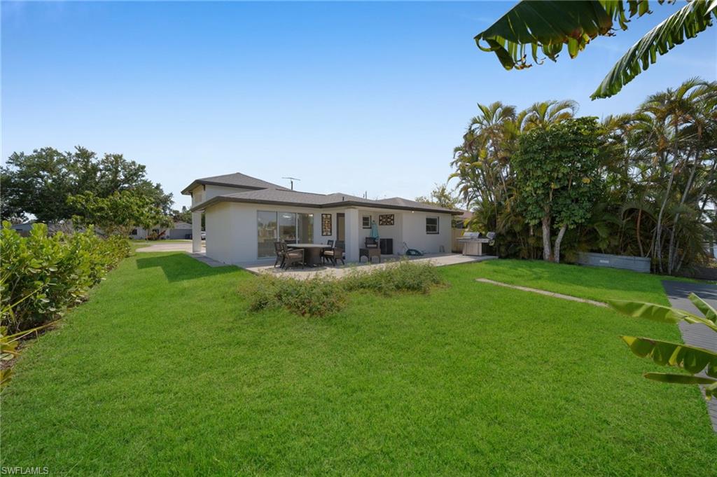 2106 E Tobago Cir Property Photo 32
