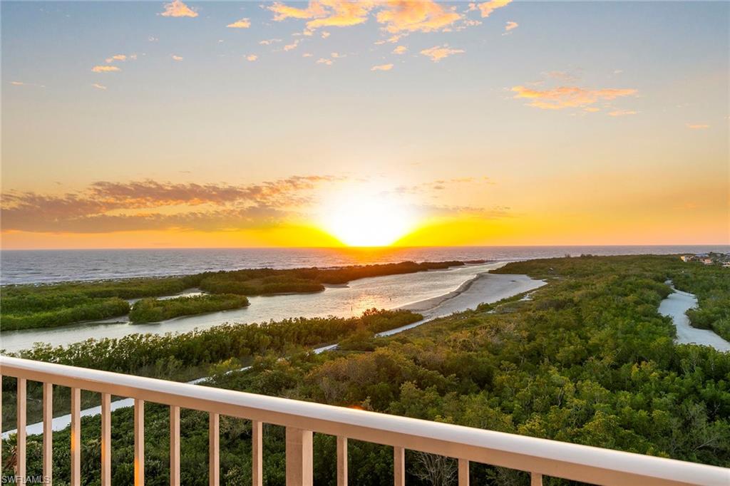 440 Seaview Ct # 1208 Property Photo 1