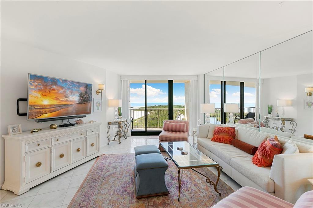 440 Seaview Ct # 1208 Property Photo 9