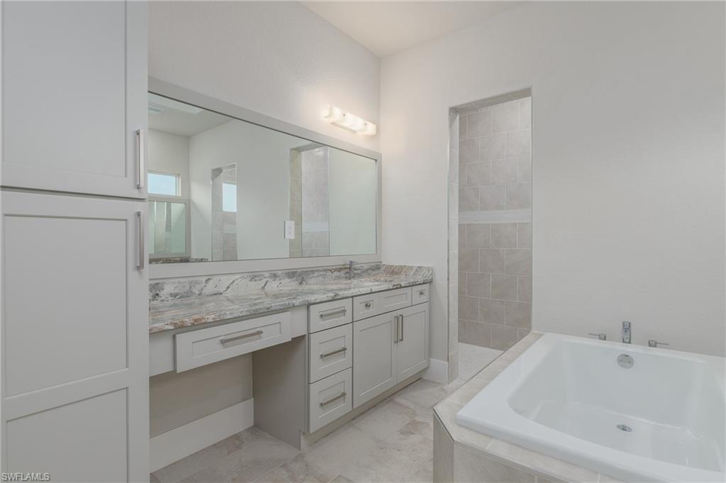 2526 Sw 25th Ave Property Photo 12