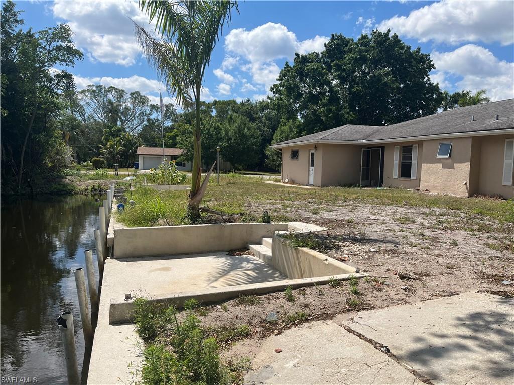 4520 E Riverside Dr Property Photo 8