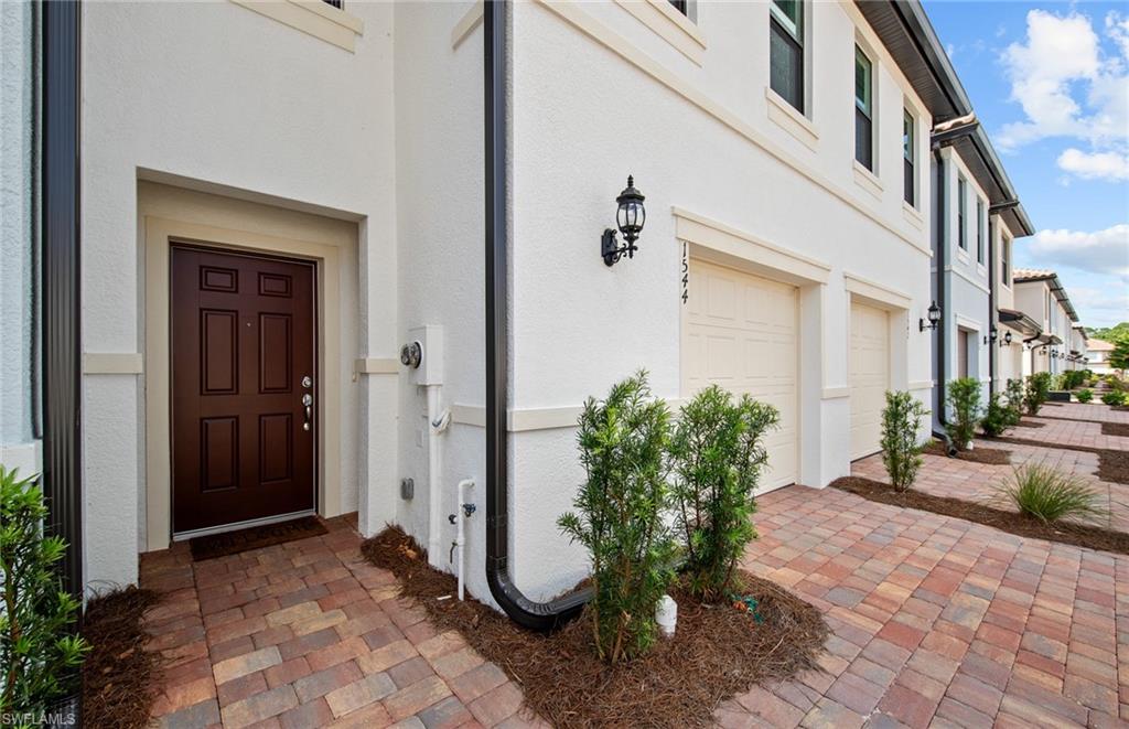 1511 Fells Cove Ln Property Photo 5