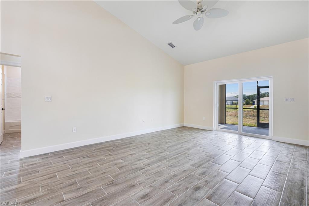 4909 Berryman St Property Photo 8