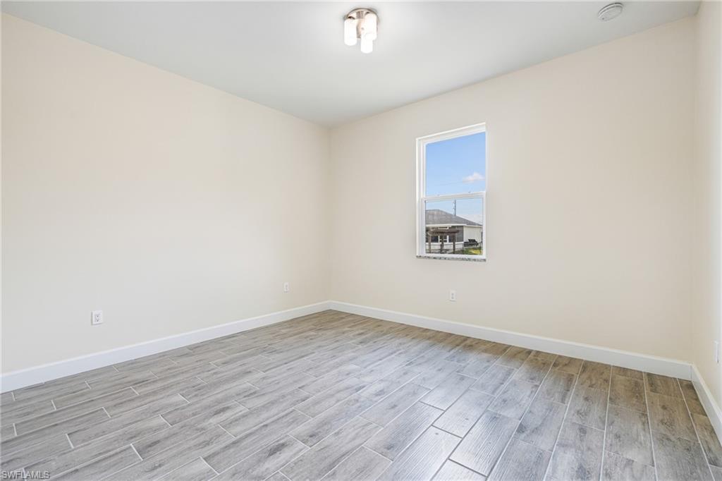 4909 Berryman St Property Photo 15