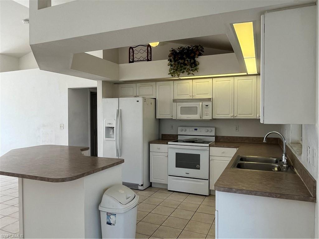 209 Se 19th Ln Property Photo 8