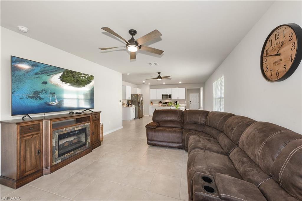 8813 Swell Brooks Ct Property Photo 8