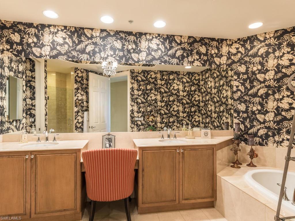 2728 Tiburon Blvd E # 503 Property Photo 25