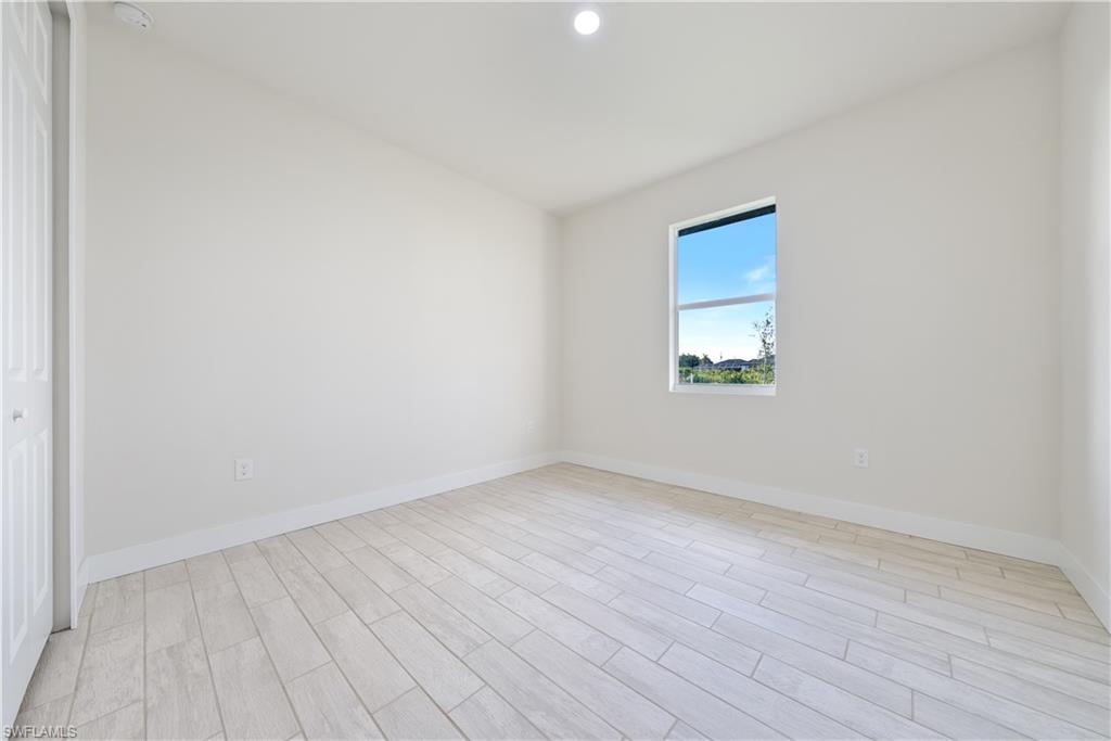 3304 39th St Sw Property Photo 17