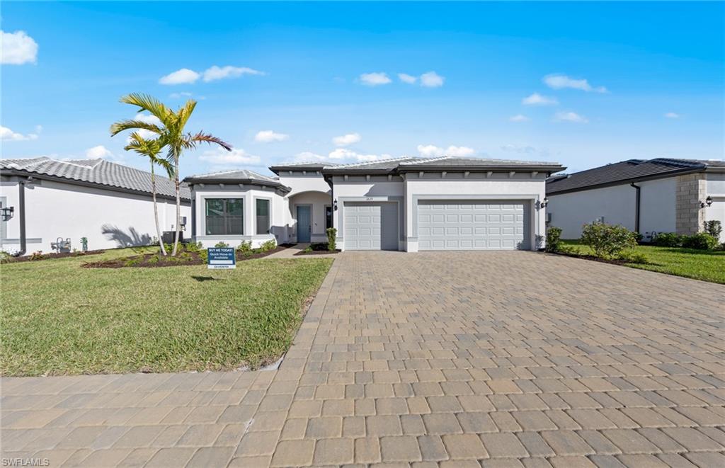 1933 Don Benito Way Property Photo 4