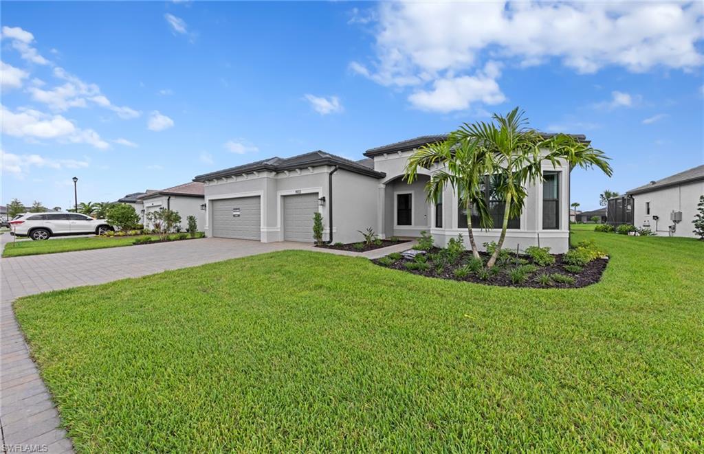 1933 Don Benito Way Property Photo 6